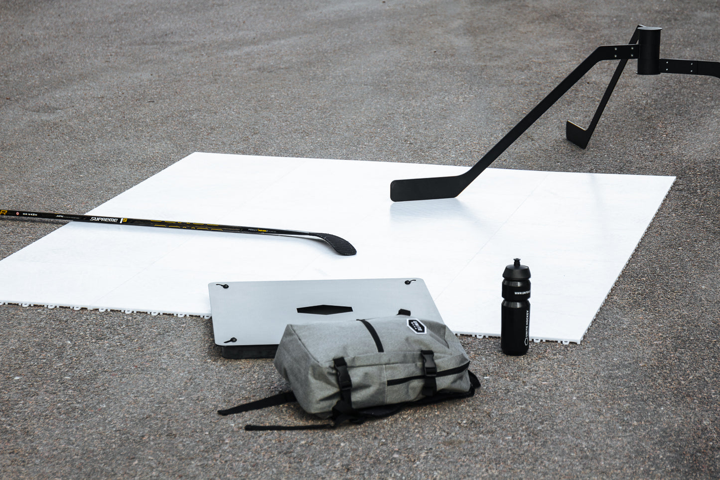 Potent Skate Tiles – Sjízdná, stavitelná plastová plocha pro hokejový trénink - (2,1 - 21 m²)