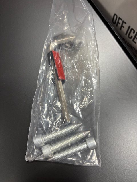 Triangle Passer – Robustní ocelový přihrávač pro trénink přesnosti