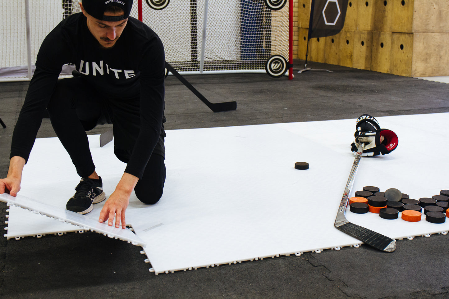 Plastis Hockey – Sestavitelný plastis pro hokejový trénink (2,1–21 m²)